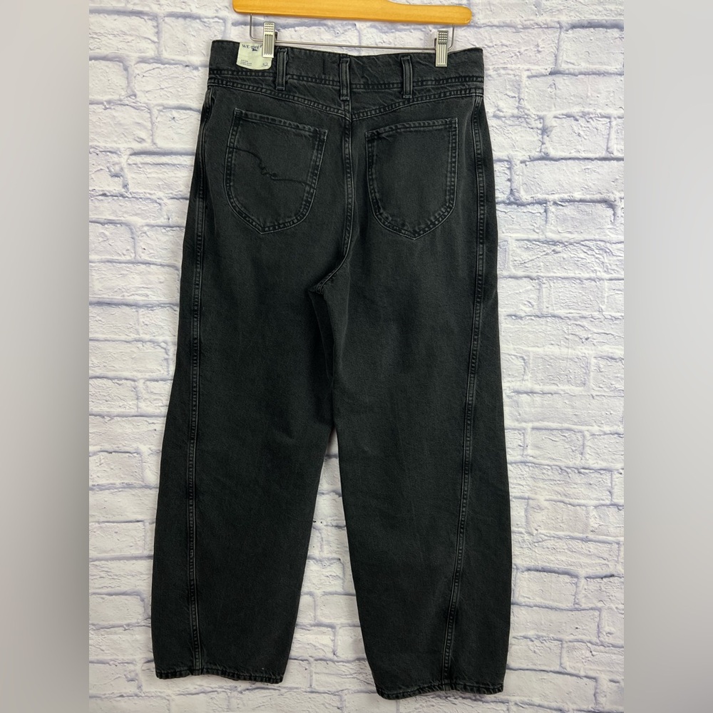 Free People distressed jeans - Picture 4 of 10